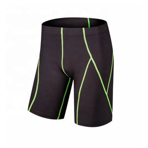 Shorts de compression pour hommes de style streetwear serrés - Motif uni Respirant Séchage rapide Couleurs et logo personnalisables - Product Image 3