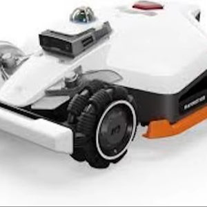 Cortacésped robótico LUBA 3 AWD 3000 100% nuevo, sin cable perimetral, para envío a todo el mundo. - Product Image 1