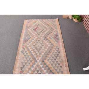 Alfombra vintage de 2.9x10.9 pies, alfombra turca tipo runner, alfombra de lana beige con plantas y árboles naranjas - Product Image 4