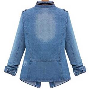 Chaquetas Vaqueras de Última Moda, Chaqueta Vaquera de Manga Larga para Mujer, Chaquetas Vaqueras de Algodón Personalizadas para Mujer, Bolsillos en el Pecho con Placa OEM - Product Image 2