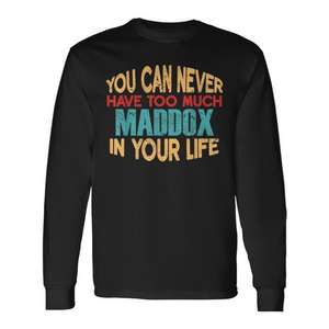 Camiseta de manga larga personalizada Maddox con nombre, artículo de regalo divertido - Product Image 1