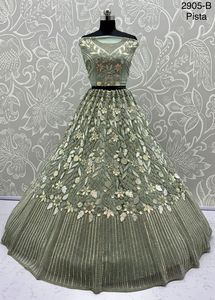 ตาข่ายสำหรับใส่ในงานแต่งงานที่มีการเย็บปักถักร้อยหลายแบบ lehenga choli ผู้ผลิตและผู้จัดจำหน่ายจาก surat ในอัตราที่ต่ำที่สุด - Product Image 2