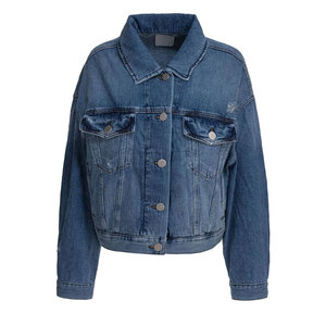Chaqueta de mezclilla ecológica para hombre hecha de algodón sostenible y proceso de lavado de bajo impacto - Product Image 1