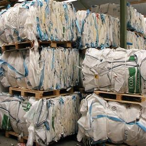 Vente entière 100% mousse de rebut PU sèche et propre/éponge de rebut couleur blanche unique/couleur mélangée moins de peaux - Product Image 1