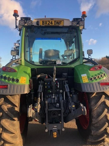 Tractor Agrícola Fendt 724 Vario con Transmisión por Engranajes, 4x4, 40 HP, Rendimiento Premium, Nuevo, con Motor Inteligente - Product Image 6