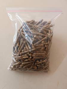 Bâtonnets de bois en gros, diamètre 6-8 mm, granulés de biomasse à haute teneur calorique, sans fumée, motif bâtonnets, bois de chauffage - Product Image 6