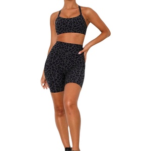 Conjunto Deportivo de Yoga de Alta Calidad para Mujer, 2 Piezas, Top Corto y Sujetador Deportivo, Transpirable, Ecológico, Tela de Spandex/Nylon para Gimnasio y Fitness - Product Image 1