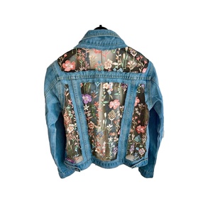Chaquetas Vaqueras Repujadas para Mujer, Cómodas, con Botones, Estilo Urbano, Fabricadas en Pakistán, Primavera, Algodón, Color Sólido, Lavadas, con Cinturón de Diamantes - Product Image 1