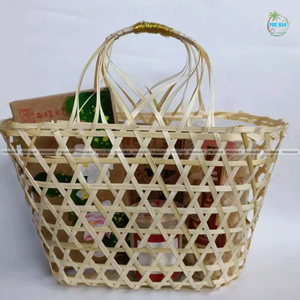Panier cadeau en bambou de taille personnalisée avec poignées Emballage durable, réutilisable et durable pour cadeaux ou rangement Décoration intérieure - Product Image 3