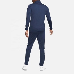 Conjunto Deportivo de Invierno para Hombre PIHA Challenger, Cómodo para Correr, de Secado Rápido, Poliéster/Algodón - Product Image 2