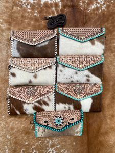 New Handmade <b>Tooled</b> <b>Leather</b> Crossbody Wallet Purse for Women's Western Cowhide Turquoise Floral Card Holder Wallet for Travel - Product Image 3