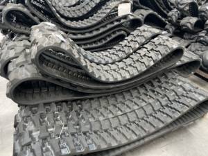 Cingoli in Gomma Usati 300*52.5*84 300*53*80 320*54*70 400*72.5*74 per Sottocarro Cingolato di Mini Escavatori - Product Image 2