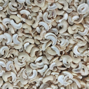 เม็ดมะม่วงหิมพานต์ LP SP Kaju santigo เม็ดมะม่วงหิมพานต์ที่หักจัดส่งถั่วและเมล็ด - Product Image 1