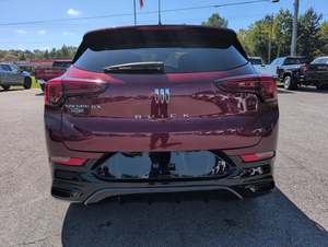 Buick Encore GX Sport Touring FWD 2024 d'occasion en excellent état, sans accident, conduite à gauche/droite - Product Image 2