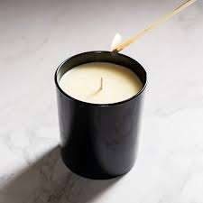 Bougie en cire de soja noire en métal de luxe, personnalisable, décoration d'intérieur, pot de Noël, écologique et pour les anniversaires - Product Image 2