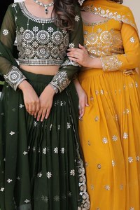 Hit Design Ramp Ready Precious Look Multi Sequence & Thread Work Lengha Choli Taux de gros pour la mariée et les filles portent - Product Image 5