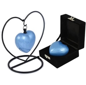 Belle urne funéraire en forme de cœur pour les cendres humaines avec support et boîte de qualité supérieure Mini urne artisanale en forme de chaleur - Product Image 4