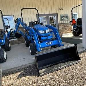 Mini-tracteur agricole 4x4 LS avec chargeur frontal et pelle arrière – Excellent rapport qualité-prix pour la ferme - Product Image 4