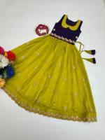 Filles enfants Lehenga Choli Gota dentelle tissu robe ethnique mariage Partywear robe en soie pour fille 1 à 15 ans pleine flair jupe