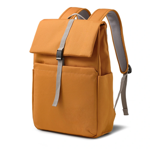 Mochila Impermeable de Moda con Patrón de Hilo, Diseño Multifuncional Duradero, Cierre de Cremallera, para Uso Unisex, de Vietnam - Product Image 1