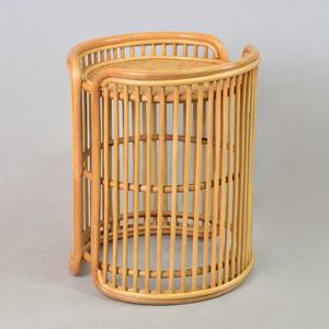 Muebles de Salón, Elegante Mesa Auxiliar de Ratán, Mesa Redonda de Ratán al por Mayor, Hecha a Mano en Vietnam - Product Image 1