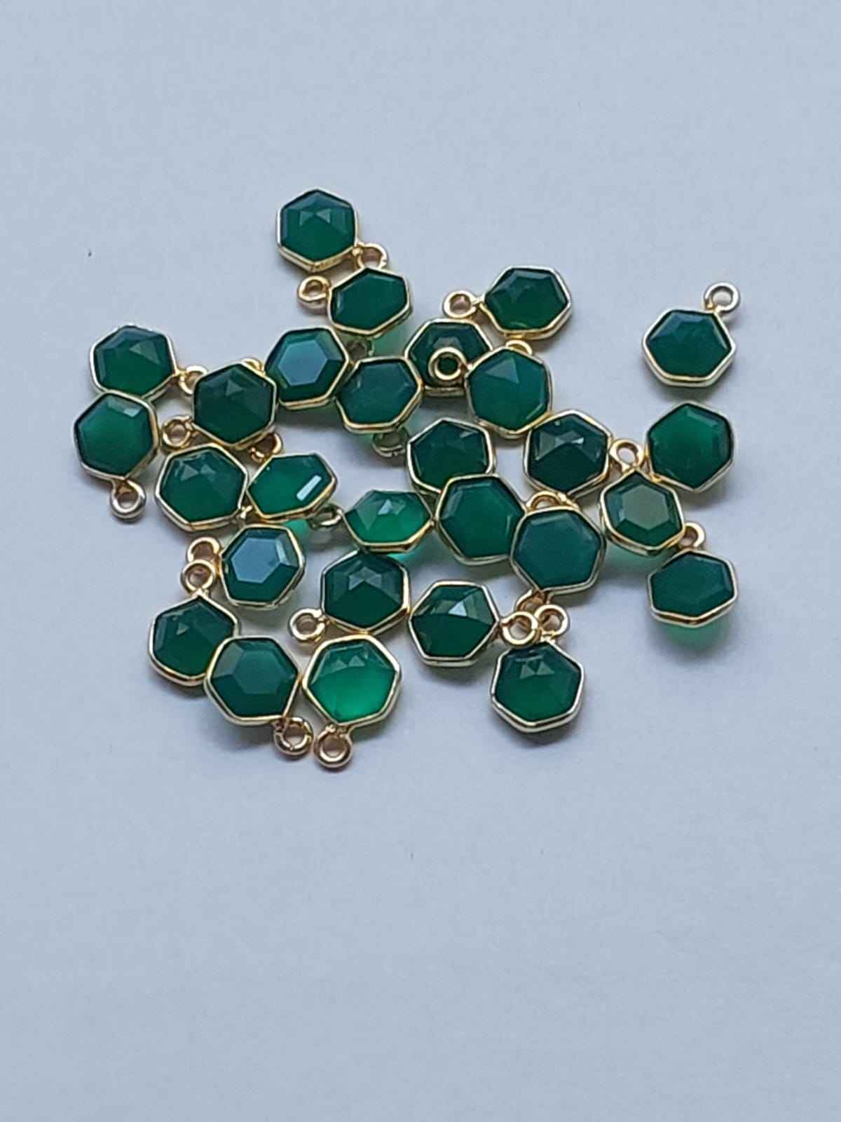 สีเขียว