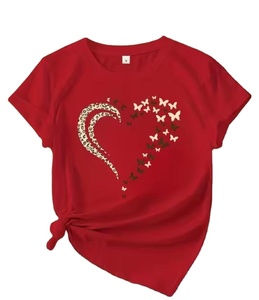 Camiseta de algodón de punto de manga corta informal y holgada, ecológica y de alta gama para mujer, top de verano con logo de mariposa en forma de corazón - Product Image 3