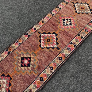Tapis en laine turque 3,2x13,4 pieds, petit tapis vintage patchwork Herki orange et bleu, avec support en latex écologique - Product Image 2