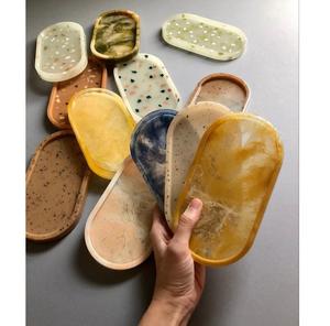 Bandeja decorativa de resina epoxi moderna de diseño personalizado de calidad superior para exportación mundial desde la India - Product Image 4