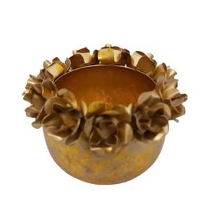 Bougeoir unique de conception classique en bois d'aluminium nickelé noir pour la décoration de la maison et les festivités de Noël - Product Image 4