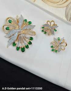 ENSEMBLE DE PENDENTIFS EN DIAMANT AMÉRICAIN À LA MODE ET PLAQUÉ OR CLASSIQUE SANS CHAÎNE PENDENTIF ENSEMBLE DE COLLIER FEMME ET FILLE - Product Image 3