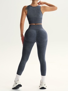 Conjunto de Tres Piezas de Alta Calidad, Ligero, de Color Sólido, Pantalones de Yoga Transpirables y Amigables con la Piel, de Spandex/Nailon, de Cintura Alta y Elásticos en Cuatro Direcciones - Product Image 3