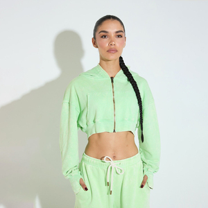 Athleisure Sudadera corta con cremallera para mujer Sudadera elástica ligera con cremallera frontal Etiqueta privada - Product Image 2