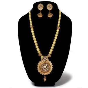 Conjunto de joyería fina Kriaa, collar de piedra austriaca chapado en oro 1109304 - Product Image 1