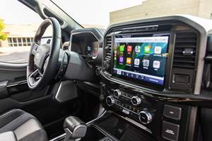 F-150 R 2023 con Motor V8 Supercargado de 700 hp, Tracción en las Cuatro Ruedas, Techo Corredizo y Paquete de Puerta Trasera - Product Image 6