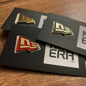 Spot Groothandel Hoed Spelden Muts Revers Dennen Metalicos <span class=keywords><strong>Kawaii</strong></span> Diamant Email Pinnen Cap Kettingpen - Product Image 2