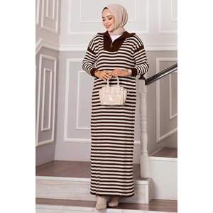 ชุดถักลายมีซิปสีน้ำตาลอ่อน - Product Image 3