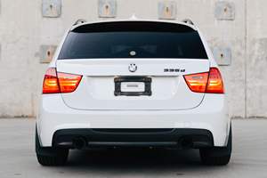 BMW 328XI SPORTS WAGON 2010 USADO, Volante a la Izquierda/Derecha - Product Image 2