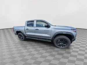 USADO LHD/RHD 2024 CHEVROLET COLORADO TRAIL BOSS - Product Image 3