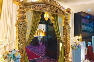 Decoración de Escenario de Boda Estilo Bigote Mughal Dorado, Suministros para Bodas con Temática de Gran Maharajá, Escenario para Temas Personalizados, Venta de Fábrica en EE. UU. - Product Image 3