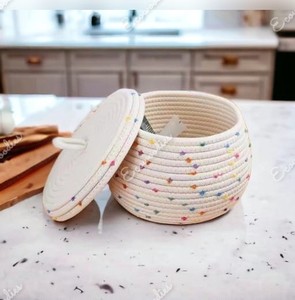 Organizador multifunción de juguetes para pañales de bebé, cesta pequeña de cuerda de algodón, cesta de almacenamiento de arcoíris con tapa, personalizada, hecha a mano - Product Image 1