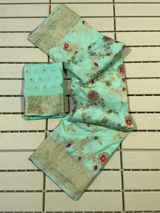 ชุดส่าหรีเจ้าสาวชุดเซ็ตเทรนด์สำหรับงานปาร์ตี้แฟนซีชุดแฟนซีชุดส่าหรีแบบดั้งเดิมล่าสุดจากดีไซเนอร์ชาวอินเดีย - Product Image 3