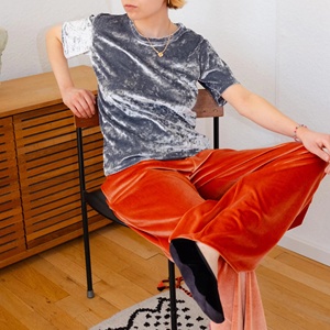 Camiseta de Manga Corta con Cuello Redondo para Hombre, 100% Algodón, 150 g/m², con Logotipo Frontal Serigrafiado, Elegante, Transpirable y Ecológica - Product Image 1