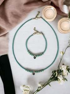 Ensemble collier et bracelet DAFNI modèle 44, cadeau promotionnel original, perles en plastique colorées, œil porte-bonheur, fait main pour la fête des mères - Product Image 6