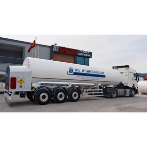 Réservoir de transport cryogénique - Unité isolée sous vide conforme ADR pour la logistique d'oxygène médical et de gaz industriels - Product Image 4
