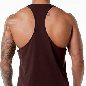 94% coton 6% Spandex coupe décontractée évacuation de la sueur, encolure basse respirante, dos nageur ouvert, bordeaux, ourlet échancré pour hommes - Product Image 6