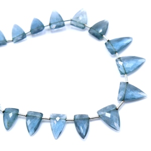 Cuentas naturales hechas a mano musgo aguamarina facetado trillón forma tamaño 9X7MM a 13X8MM aprox. 8 'pulgadas para la fabricación de joyas - Product Image 1