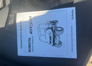 Cosechadora Combinada Diésel RTV-1100C 4x4 Todoterreno con Cabina, Aire Acondicionado, Volteo Hidráulico para Trigo, Arroz y Granos, Venta al Por Mayor - Product Image 6