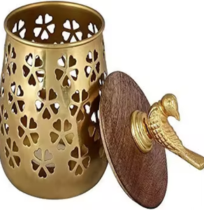 Bougeoir élégant plaqué or pour table à la maison et décoration de mariage - Product Image 2