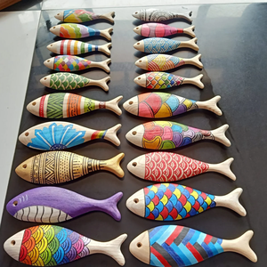 Ornement décoratif en bois de poisson, fabriqué à la main à partir de bois naturel, adapté à la décoration intérieure, aux restaurants, aux hôtels et au style côtier - Product Image 4